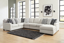 Load image into Gallery viewer, Huntsworth Sectional with Chaise
