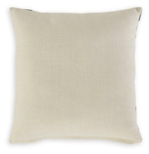 Load image into Gallery viewer, Holdenway Pillow (Set of 4)
