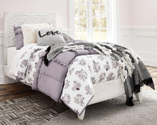 Load image into Gallery viewer, Paxberry Bedroom Set
