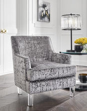 Load image into Gallery viewer, Gloriann Accent Chair
