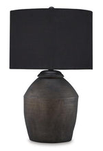 Load image into Gallery viewer, Naareman Table Lamp
