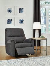 Load image into Gallery viewer, Miravel Living Room Set
