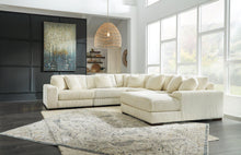 Load image into Gallery viewer, Lindyn Living Room Set
