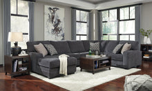 Load image into Gallery viewer, Tracling 3-Piece Sectional with Chaise
