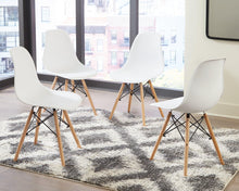 Load image into Gallery viewer, Jaspeni Dining Chair
