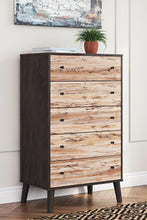 Load image into Gallery viewer, Piperton Chest of Drawers
