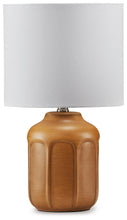 Load image into Gallery viewer, Gierburg Table Lamp image
