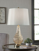 Load image into Gallery viewer, Latoya Table Lamp
